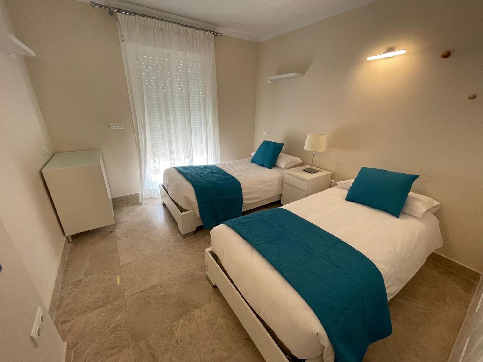 Apartamentos Naranjos Del Sol Marbella Luaran gambar