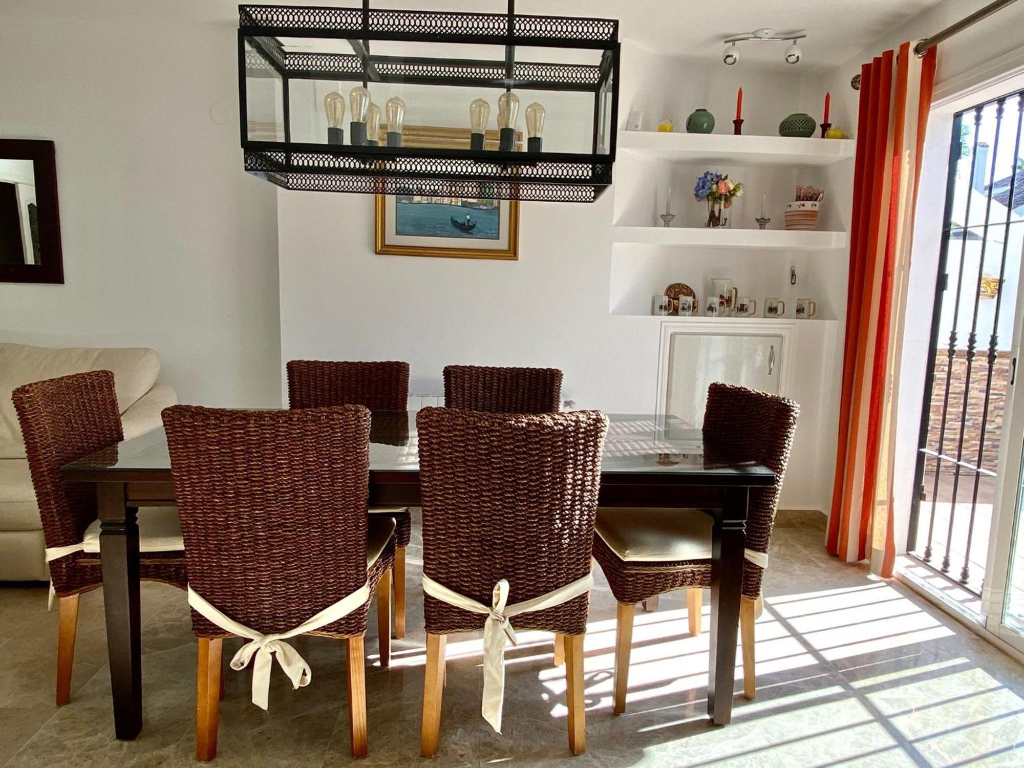 Apartamentos Naranjos Del Sol Marbella Bilik gambar
