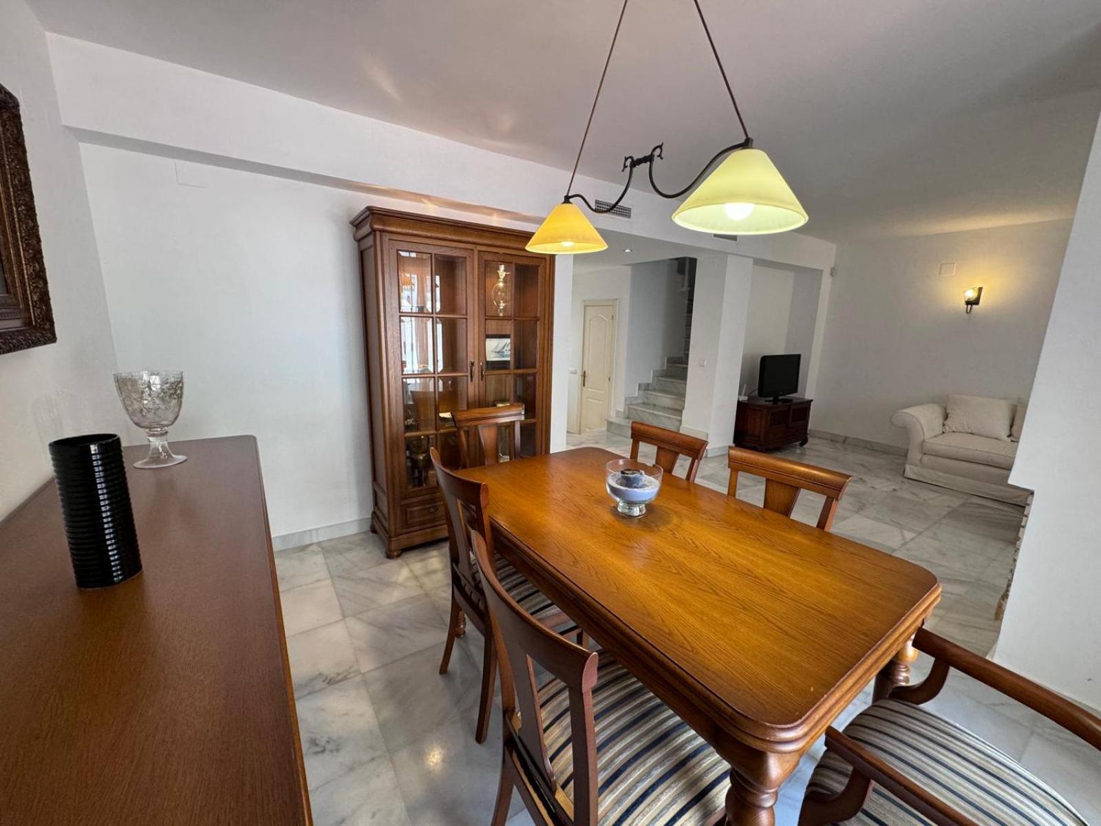 Apartamentos Naranjos Del Sol Marbella Luaran gambar