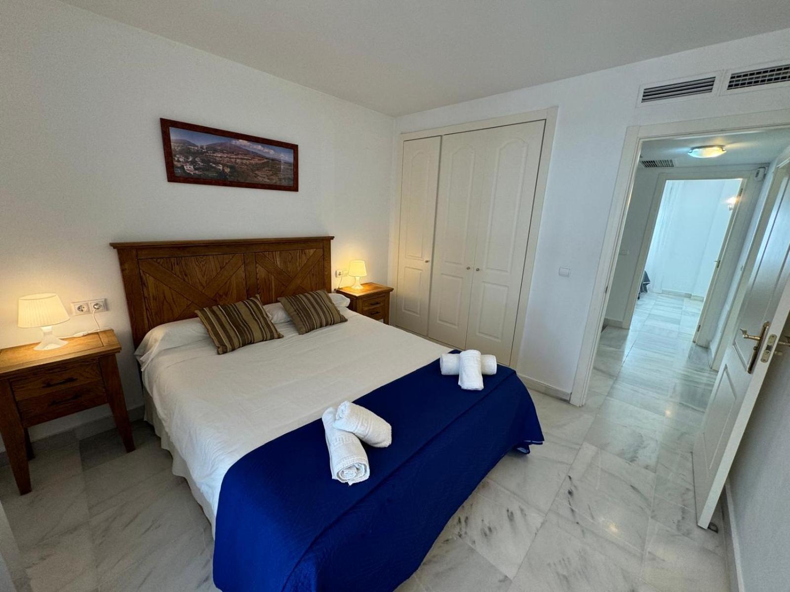 Apartamentos Naranjos Del Sol Marbella Luaran gambar