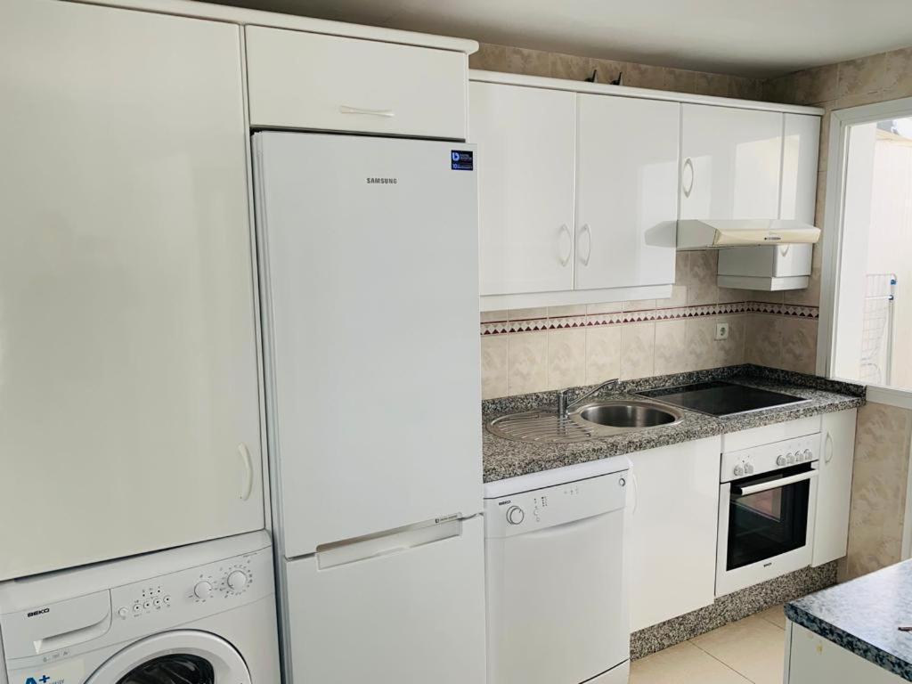 Apartamentos Naranjos Del Sol Marbella Luaran gambar